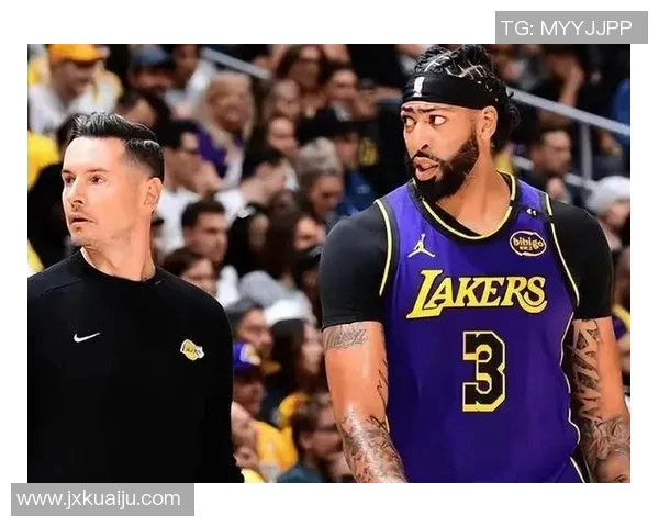 0809赛季骑士人对阵湖人精彩回顾与经典瞬间分析