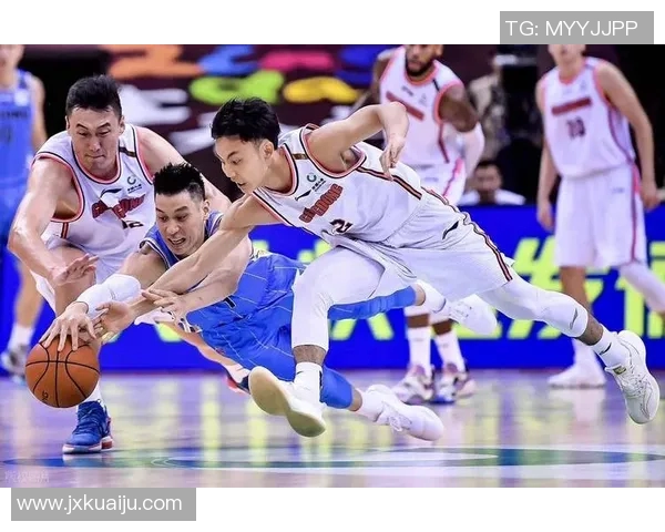 CBA福建队迎战同曦队全力争胜精彩对决值得期待